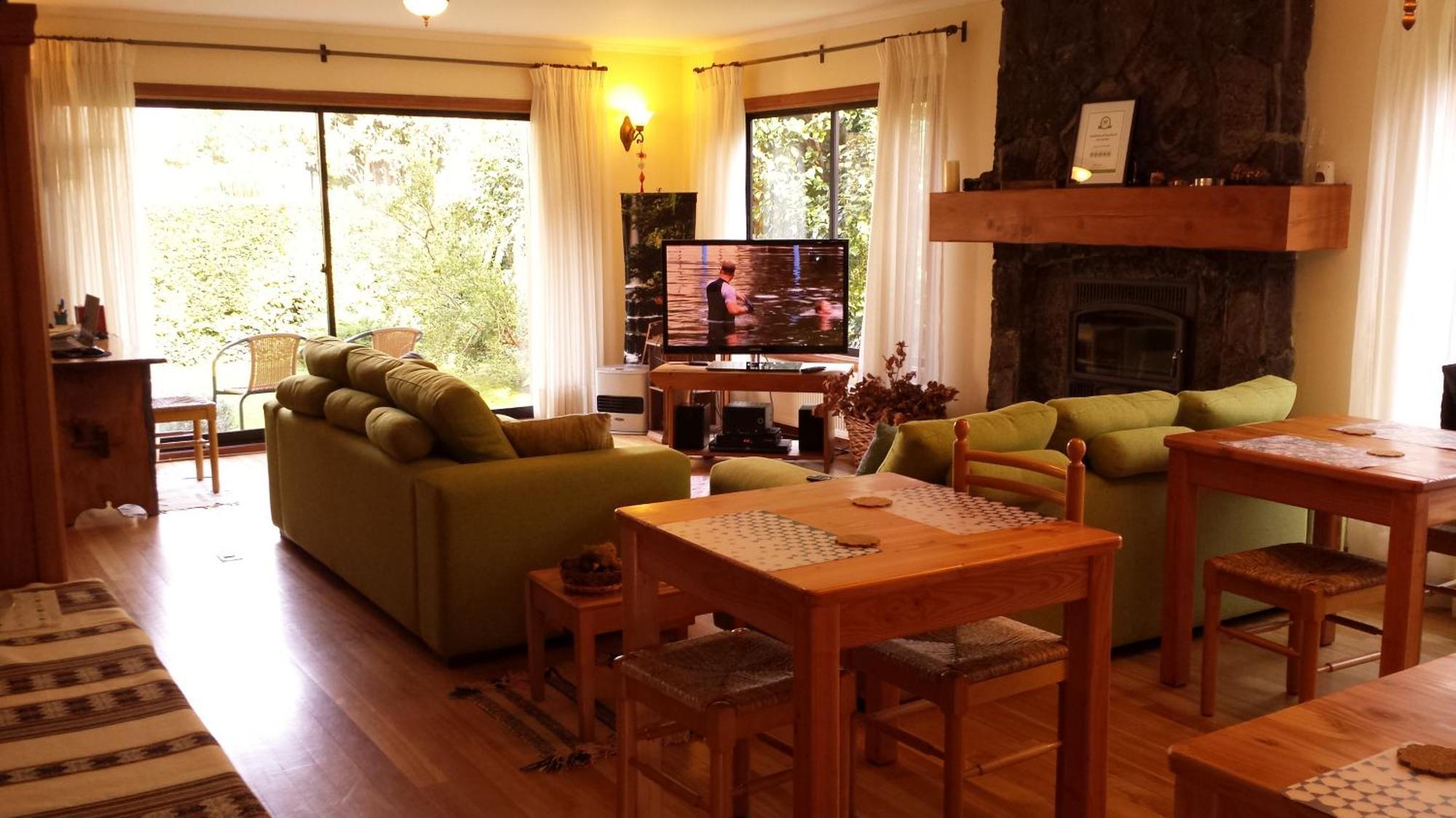 Frontera Pucon Hostel B&B Екстериор снимка