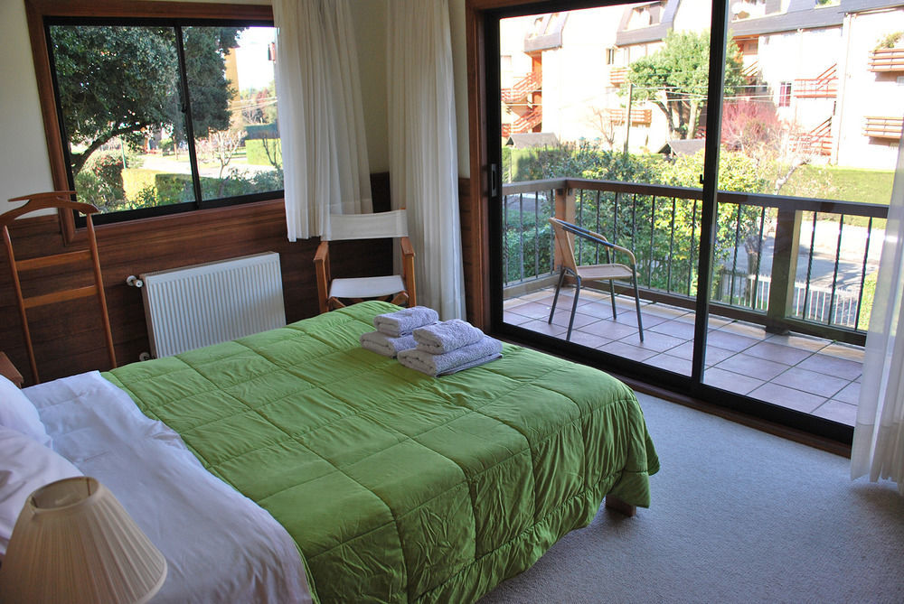 Frontera Pucon Hostel B&B Екстериор снимка