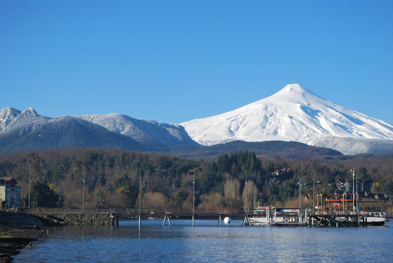 Frontera Pucon Hostel B&B Екстериор снимка