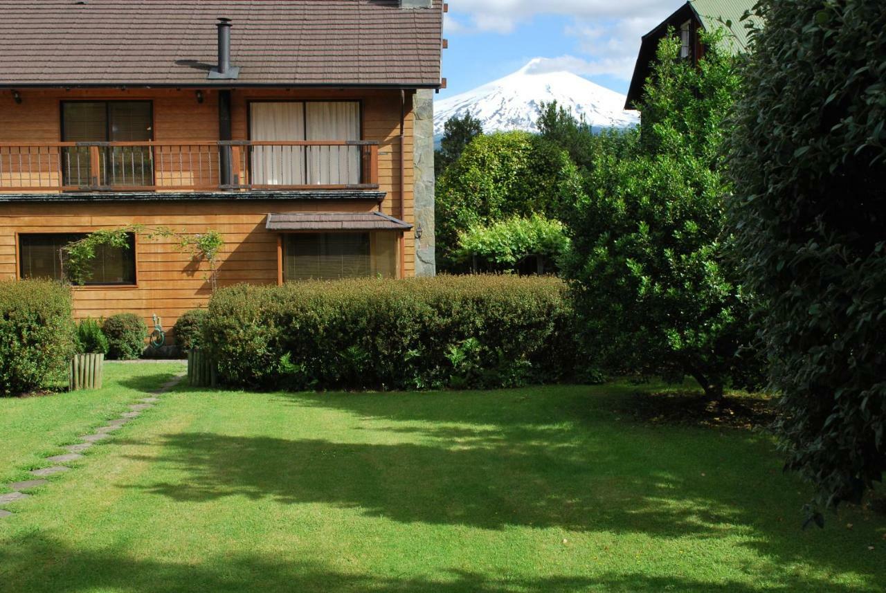 Frontera Pucon Hostel B&B Екстериор снимка